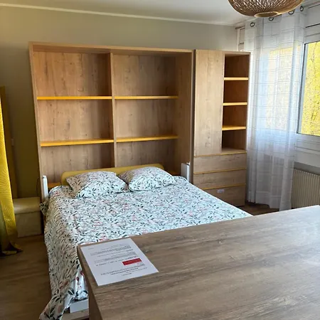 Apartment Lumineux Et Elegant - Parking Gratuit *
